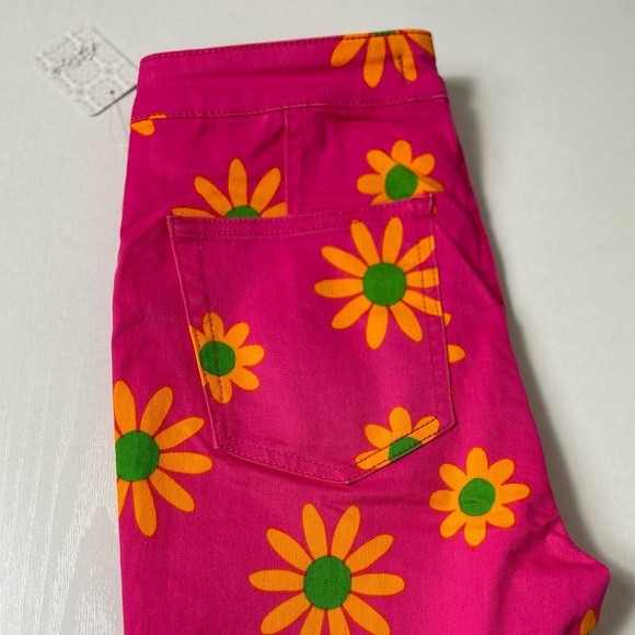 Free People Youth-quake Printed Crop Flare Jeans in Lipstick Combo NWT - Picture 8 of 9